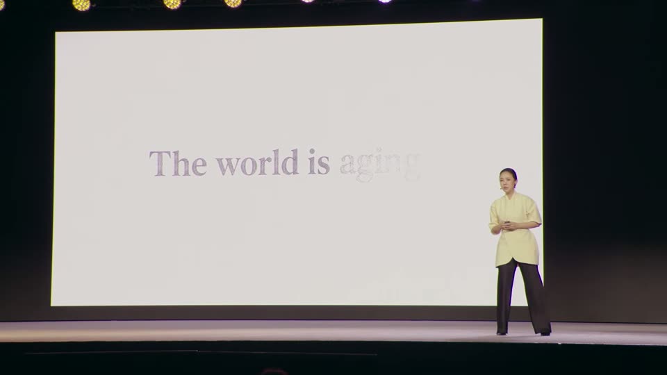 标题页：The world is aging